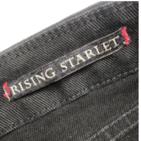 LIKE NEW !it BLACKWASH RISING STARLET HIGH-RISE SLIMCUT JEANS 30x32 ⭐️ - Picture 4 of 12
